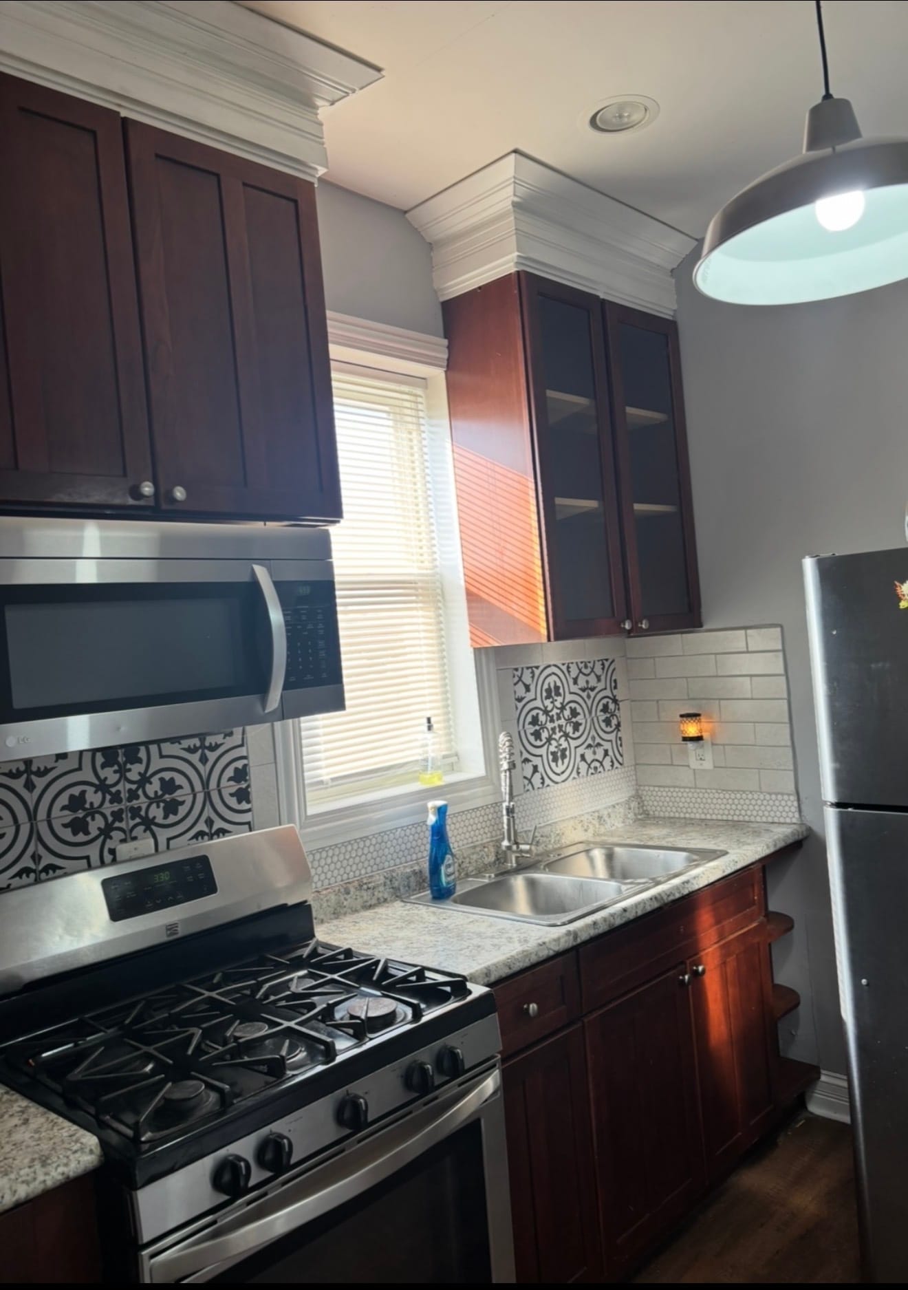 Building Photo - 3851 W Adams St