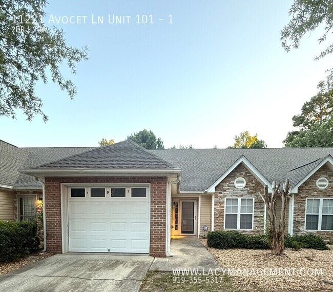 Primary Photo - 11221 Avocet Ln