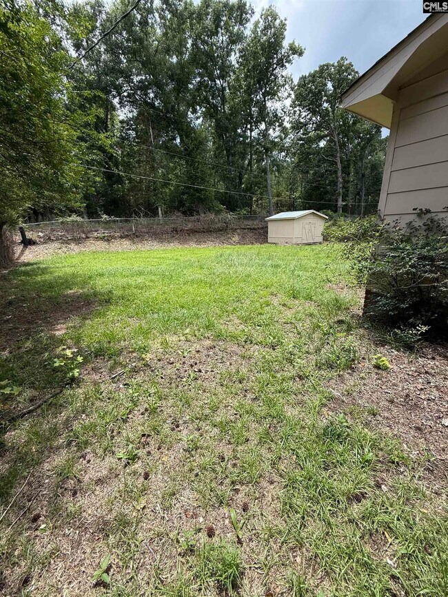Building Photo - 9414 Puritan Rd
