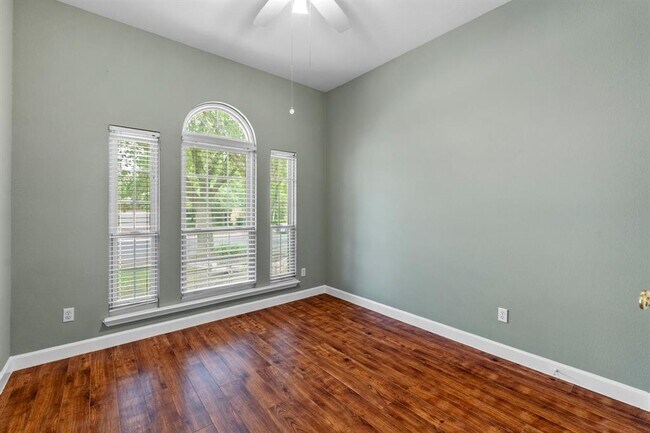 Building Photo - 1310 Brighton Bend Ln