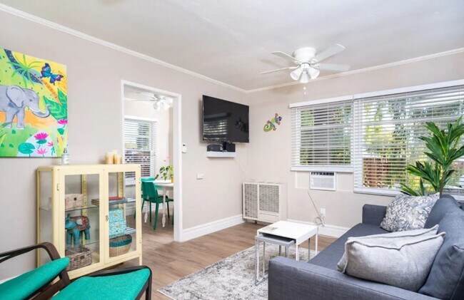 Building Photo - Old Town San Diego Unit