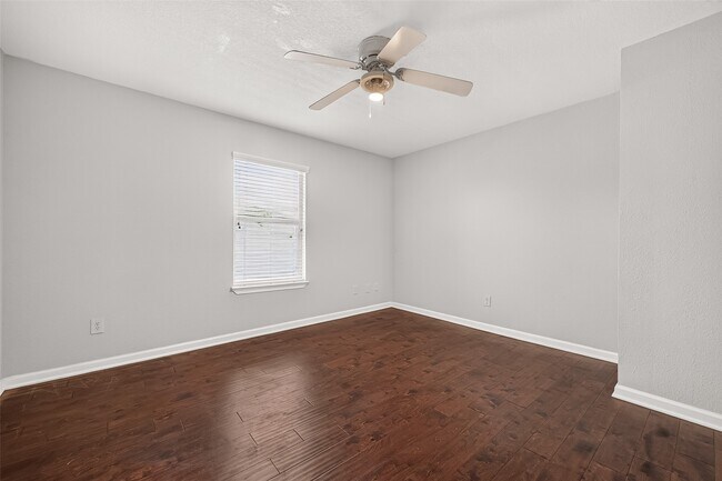 Building Photo - 6419 Paso Del Sol Dr