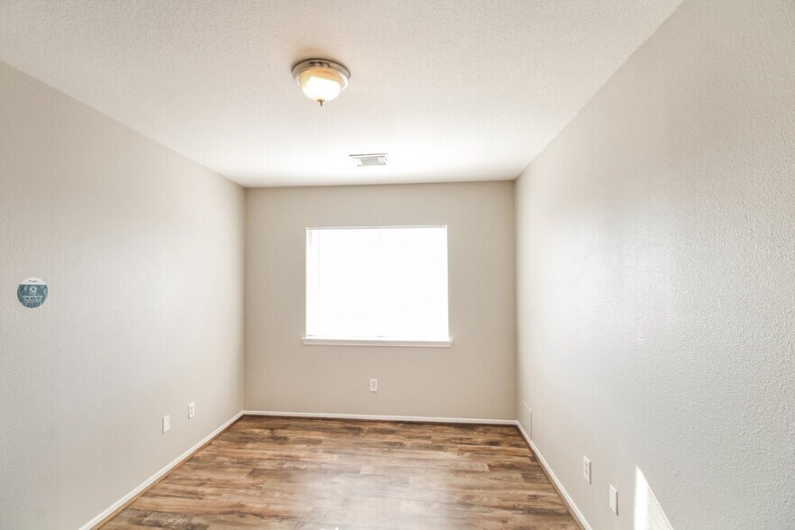 Building Photo - 1145 Verde Trails Dr