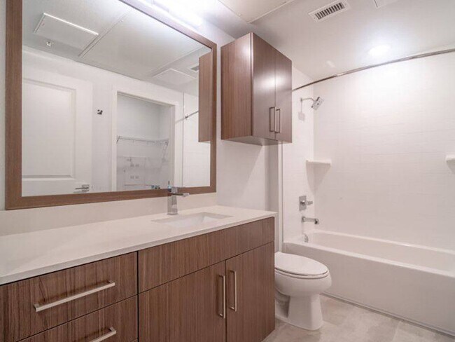 Building Photo - 6150 Salida St