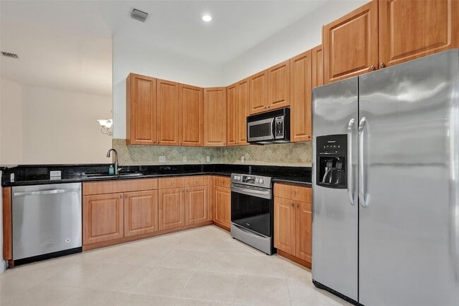 Building Photo - 2724 Treasure Cove Cir