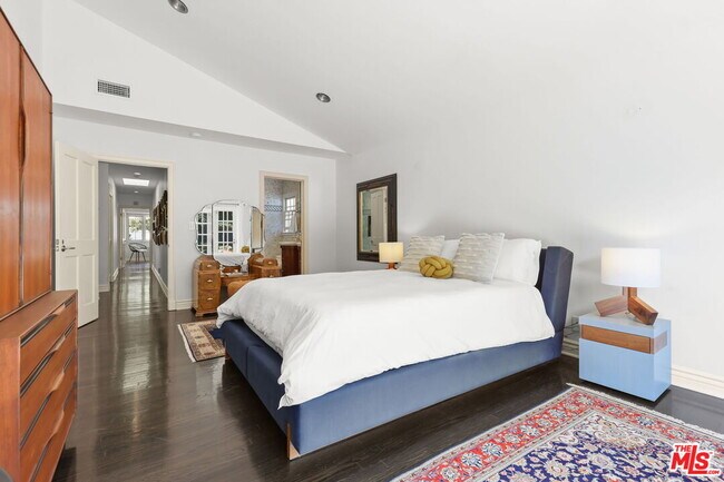 Building Photo - 1400 Jonesboro Dr