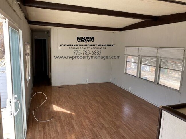 Building Photo - HA855-855 Harrigan Road Spaces 1-22