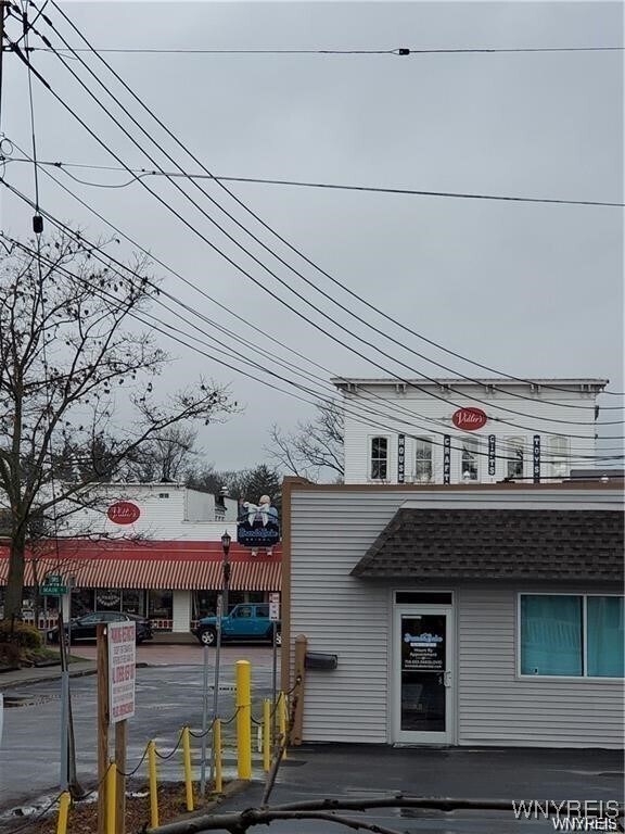 Building Photo - 26 Temple Pl