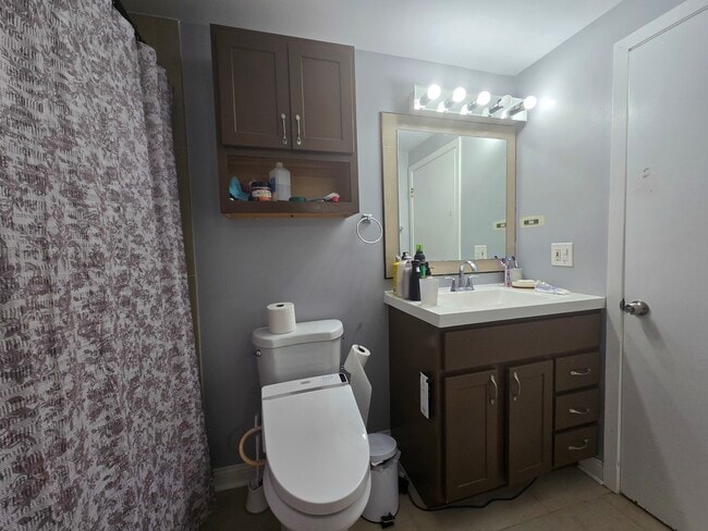 Building Photo - 935 Banbury Ct