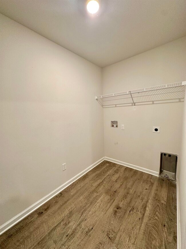 Building Photo - 26 Gray Fox Ct