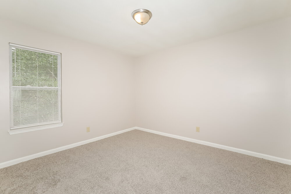 Building Photo - 2404 Boone Ct