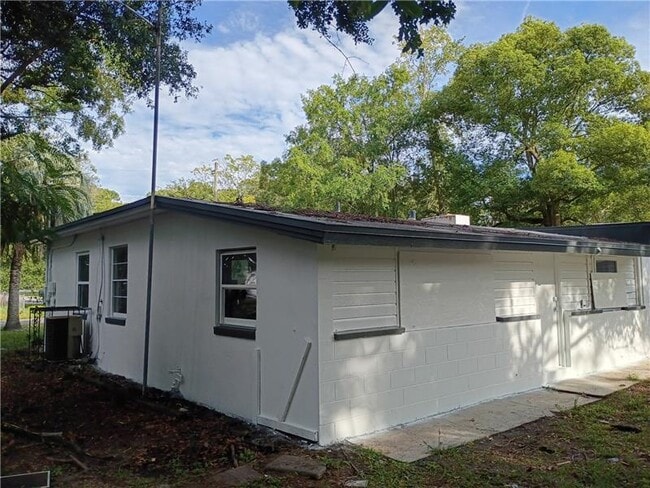 Building Photo - 3026 E Detroit Cir