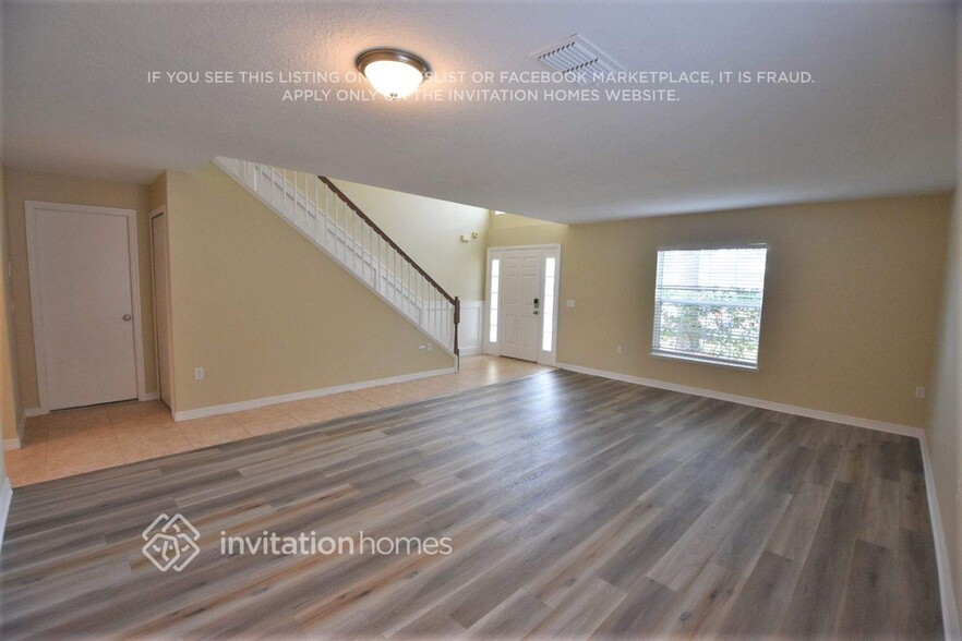 Building Photo - 3073 Chica Cir