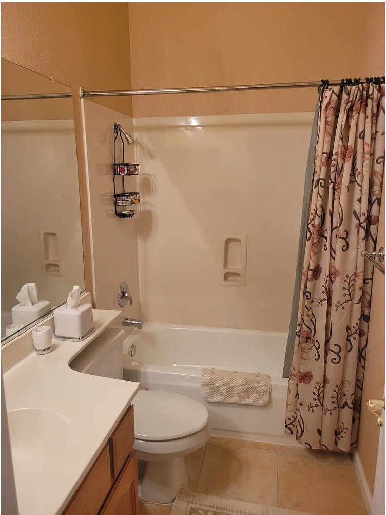 Building Photo - 723 Deerfield Way
