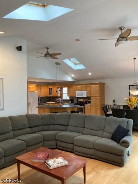 Building Photo - 598 Saddle River Rd