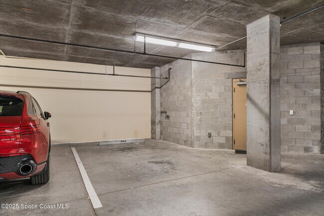 Building Photo - 29 Riverside Dr