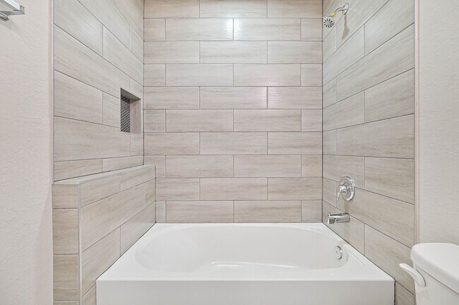 Building Photo - ** 4 Bed / 2 Bath New Construction Home in...