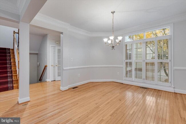 Building Photo - 427 Park Ave