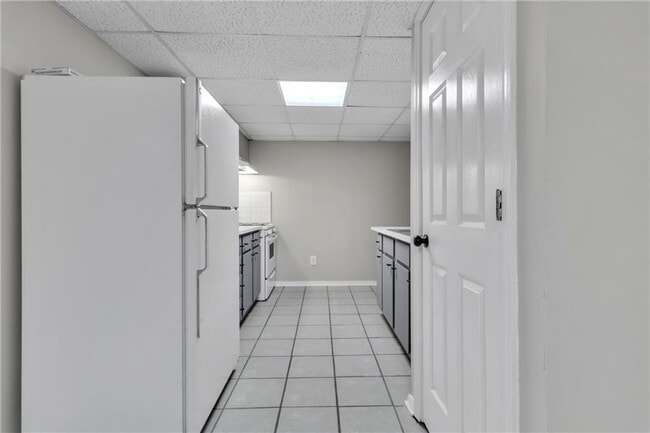 Building Photo - 1900 Tribble Ridge Dr