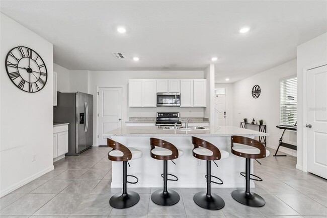 Building Photo - 5667 Chorleywood Ln