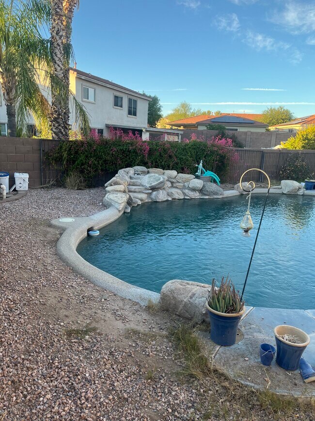 Building Photo - 13685 E Shadow Pines Ln