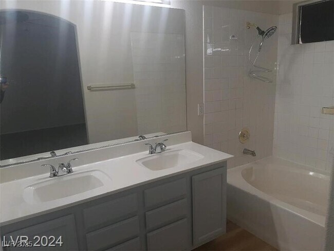 Building Photo - 3814 Spruceview Ct