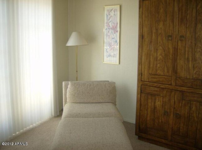 Building Photo - Resort Living at Scottsdale Road and Lincoln next to the Borgata!!  Minutes to Kierland and Old T...