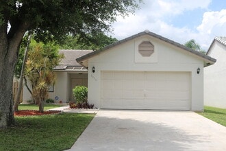 Building Photo - 6076 Strawberry Lakes Cir