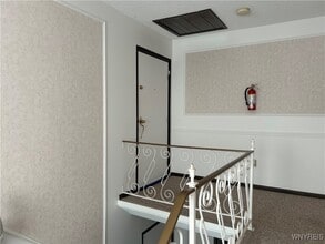 Building Photo - 186 Peppertree Dr