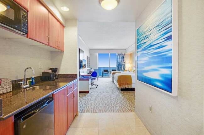 Building Photo - 18001 Collins Ave