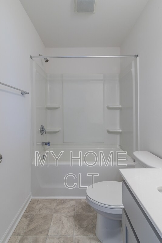 Building Photo - 15010 Scoter St