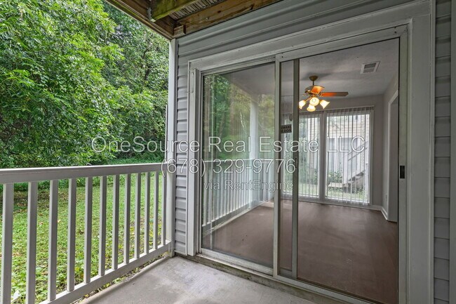 Building Photo - 1806 Augusta Dr