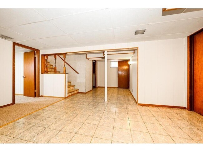 Building Photo - 7201 Kentucky Ave N