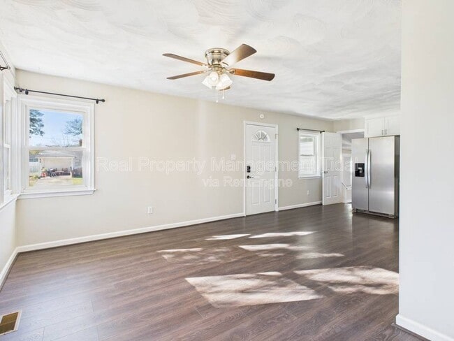 Building Photo - 8000 Diggs Rd