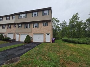 Building Photo - End Unit Townhouse - Plum School District ...