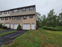 Building Photo - End Unit Townhouse - Plum School District ...
