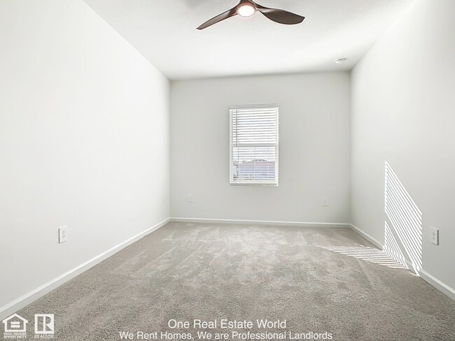 Building Photo - 2971 Maloof Dr