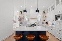 Building Photo - 2015 Lou Ellen Ln