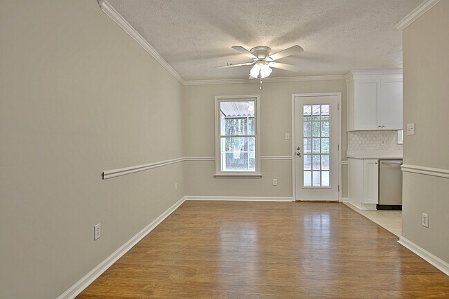 Breakfast area - 20 Homeport Dr