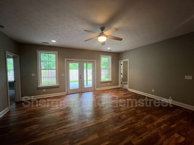 Building Photo - 4239 Windslow Dr