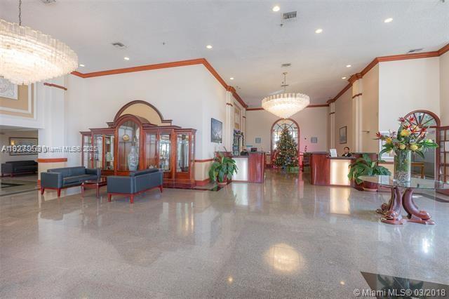 Building Photo - 7601 E Treasure Dr