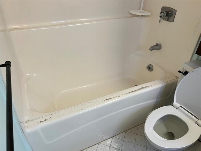 Building Photo - 1742 S Central Ave