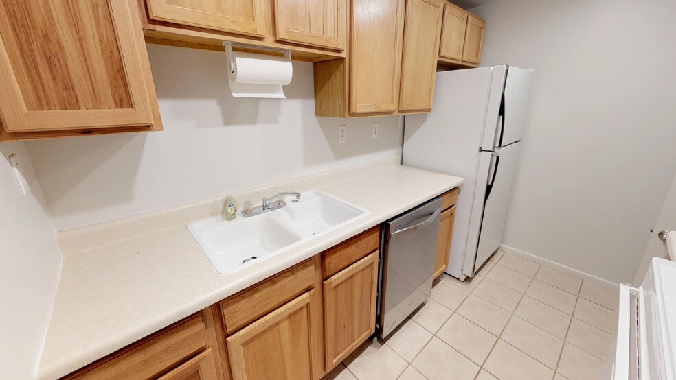 Kitchen - 409 S 11th