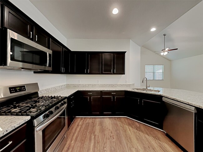 Building Photo - 18057 Atwood Mill Dr