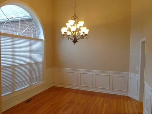 Building Photo - 3006 Stow Xing