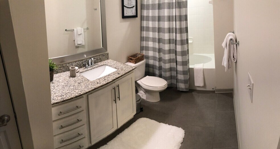 Building Photo - 11655 Flat Branch Cl Dr