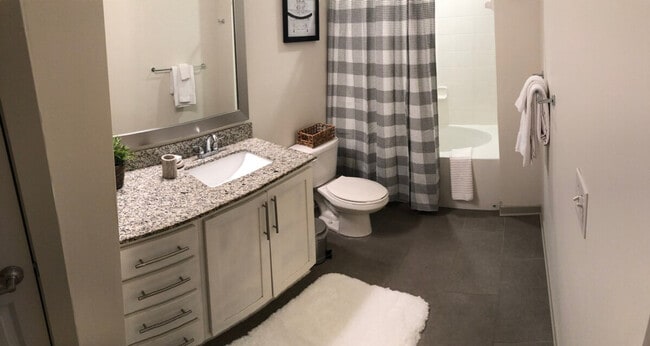 Building Photo - 11655 Flat Branch Cl Dr