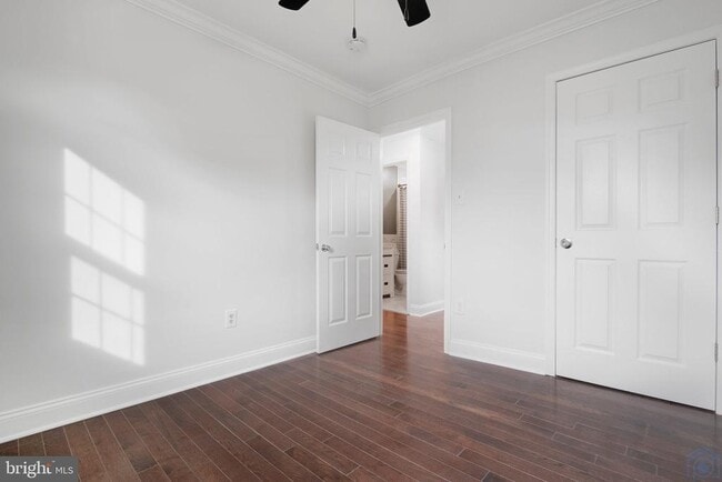 Building Photo - 1639 Hart Ct