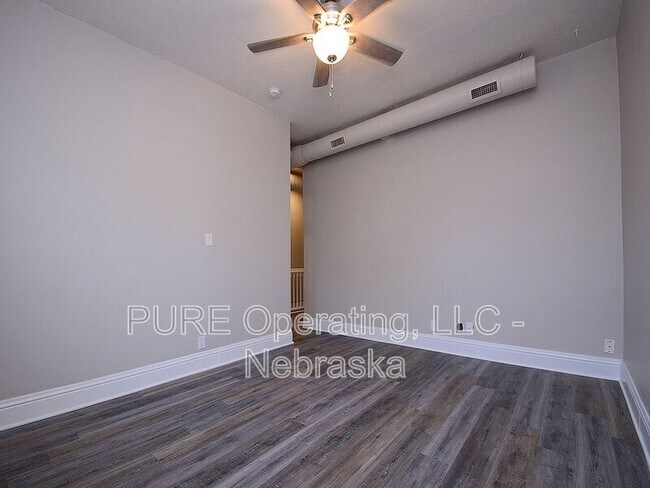 Building Photo - 2969 Harris St