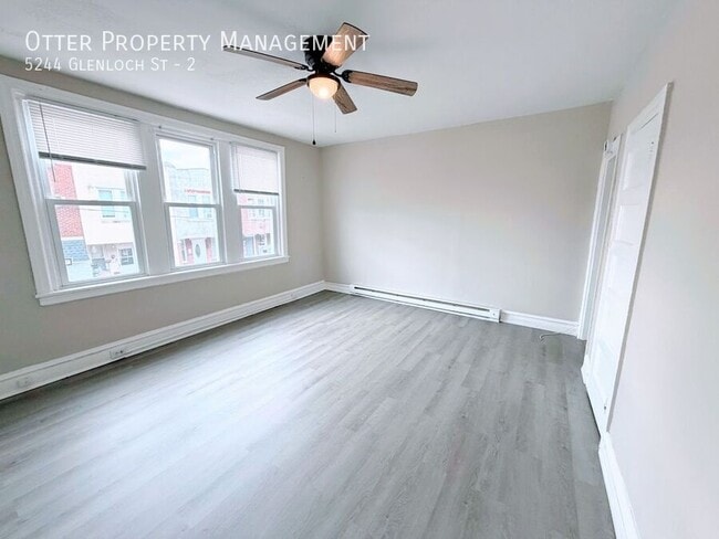 Building Photo - 5244 Glenloch St